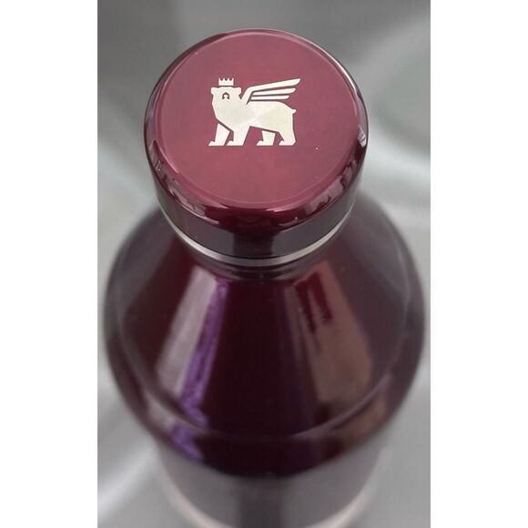 Stanley All Day 20oz Slim Bottle, GARNET SHINE - Picture 4 of 6
